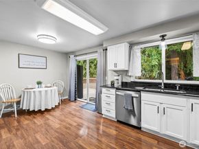 9155 Kristi Court NW, Bremerton WA 98311
