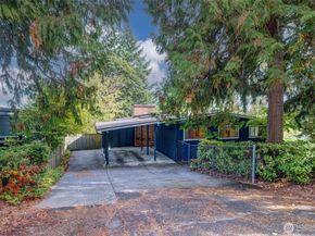 16256 8th Avenue SW, Seattle WA 98166