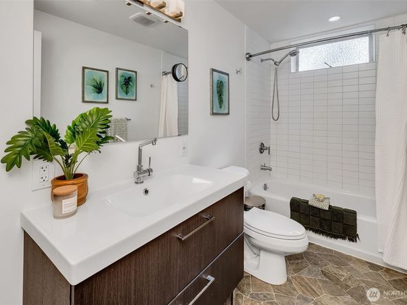 16256 8th Avenue SW, Seattle WA 98166