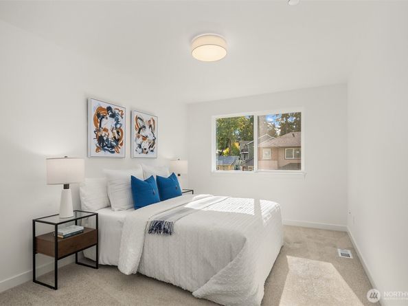 12332 13th Place SW 2A, Burien WA 98146