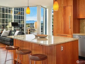 10700 NE 4th Street 2412, Bellevue WA 98004