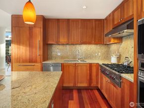 10700 NE 4th Street 2412, Bellevue WA 98004