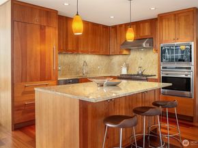 10700 NE 4th Street 2412, Bellevue WA 98004