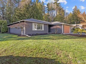 10009 161st Avenue NE, Redmond WA 98052
