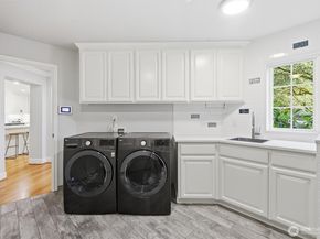 13799 NE 32nd Place, Bellevue WA 98005