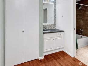 500 Aloha Street 107, Seattle WA 98109