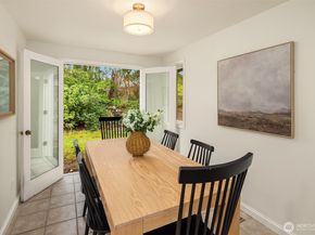 19814 10th Drive SE, Bothell WA 98012