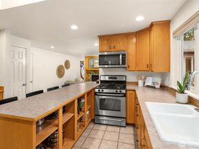 19814 10th Drive SE, Bothell WA 98012