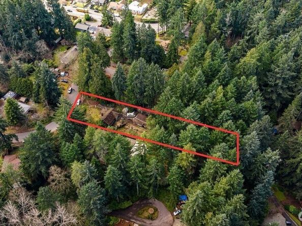 2552 NE 168th Street, Lake Forest Park WA 98155