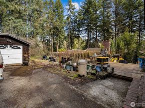 2552 NE 168th Street, Lake Forest Park WA 98155