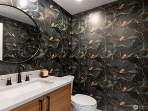 428 164th Avenue SE, Bellevue WA 98008