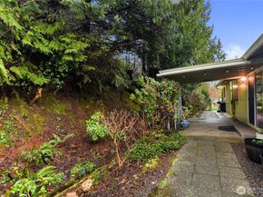 9011 Roanoke Road NE, Bremerton WA 98311