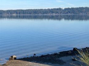 9011 Roanoke Road NE, Bremerton WA 98311