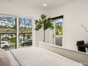 102 State Street S 106W, Kirkland WA 98033