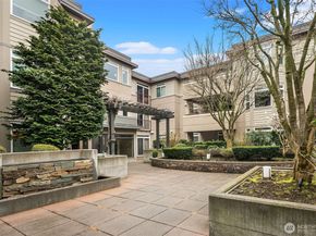 102 State Street S 106W, Kirkland WA 98033