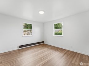 6410 NE 181st Street, Kenmore WA 98028