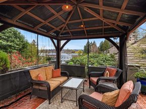 3333 43rd Avenue NE, Seattle WA 98105