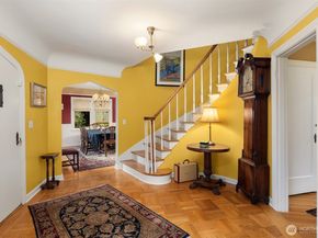 3333 43rd Avenue NE, Seattle WA 98105
