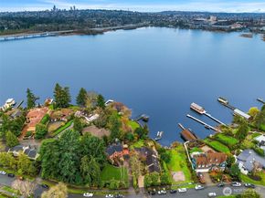 3333 43rd Avenue NE, Seattle WA 98105