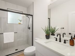 404 Edmonds Ave NE, Renton WA 98056