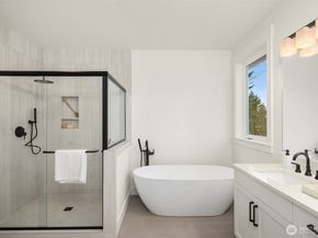 404 Edmonds Ave NE, Renton WA 98056