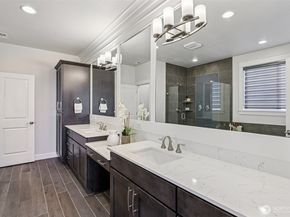 1412 Westridge Way NE, Issaquah WA 98029