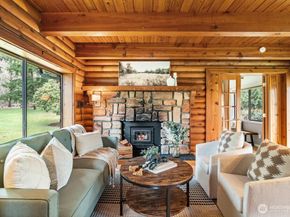 26023 SE 166th Street, Issaquah WA 98027