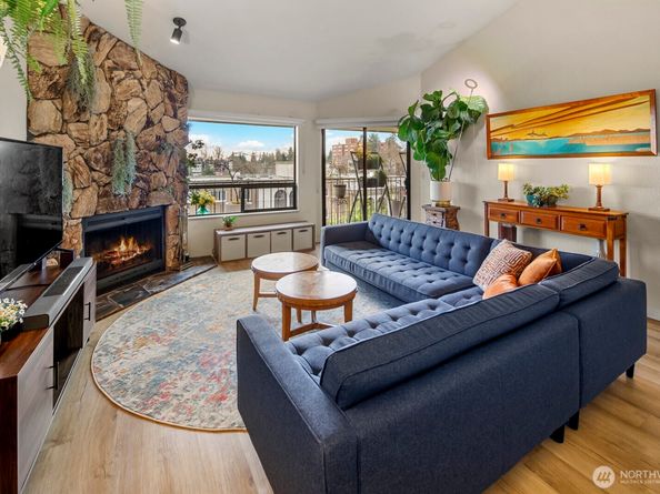 10601 Bagley Avenue N 304, Seattle WA 98133