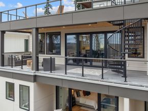 11921 90th Ave NE, Kirkland WA 98034