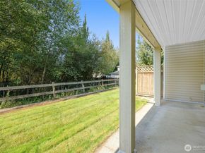 2001 120th Place NE 8104, Everett WA 98208