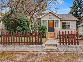 8535 18th Avenue NW, Seattle WA 98117