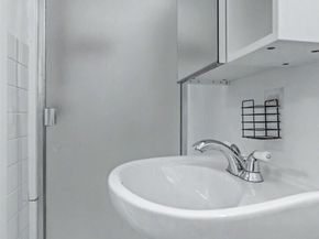 8535 18th Avenue NW, Seattle WA 98117