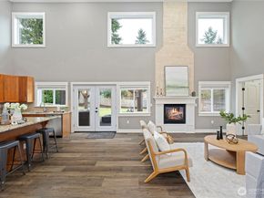 12411 NE 108th Place, Kirkland WA 98033