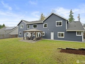 12411 NE 108th Place, Kirkland WA 98033