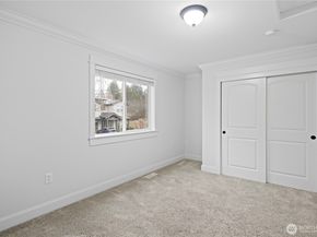 12411 NE 108th Place, Kirkland WA 98033
