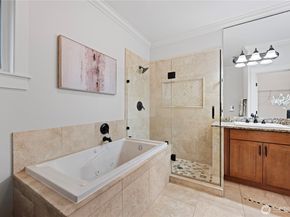 12411 NE 108th Place, Kirkland WA 98033