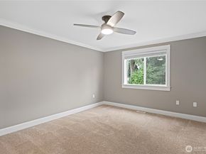 12411 NE 108th Place, Kirkland WA 98033