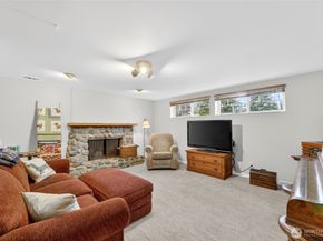 13629 SE 171st Place, Renton WA 98058