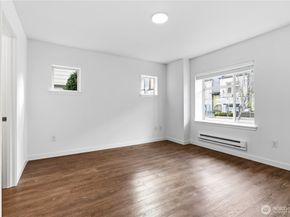 924 7th Avenue NE, Issaquah WA 98029