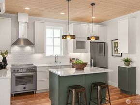 2218 NE 125th Street, Seattle WA 98125