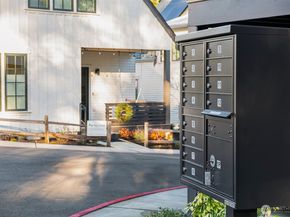 2218 NE 125th Street, Seattle WA 98125