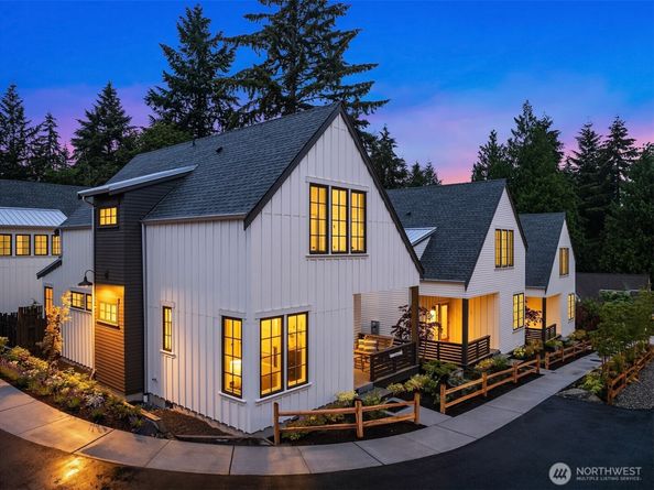 2218 NE 125th Street, Seattle WA 98125