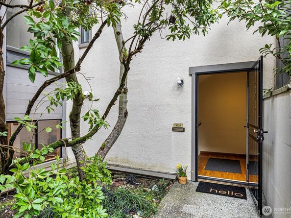 1602 NE 140th Street N2, Seattle WA 98125