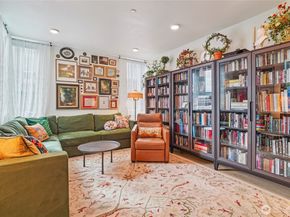 3070 SW Avalon Way E, Seattle WA 98126