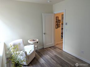 3070 SW Avalon Way E, Seattle WA 98126