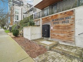 3070 SW Avalon Way E, Seattle WA 98126