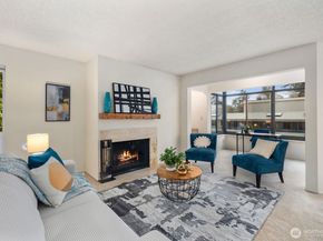 13741 15th Avenue NE C3, Seattle WA 98125