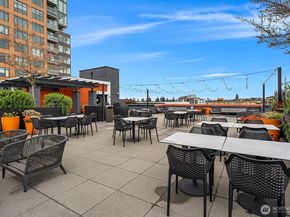 1085 103rd Avenue NE 124, Bellevue WA 98004