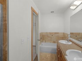 6604 198th Place SW, Lynnwood WA 98036