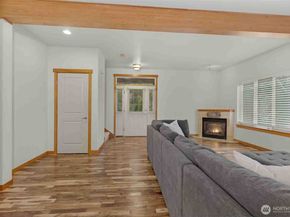 6604 198th Place SW, Lynnwood WA 98036